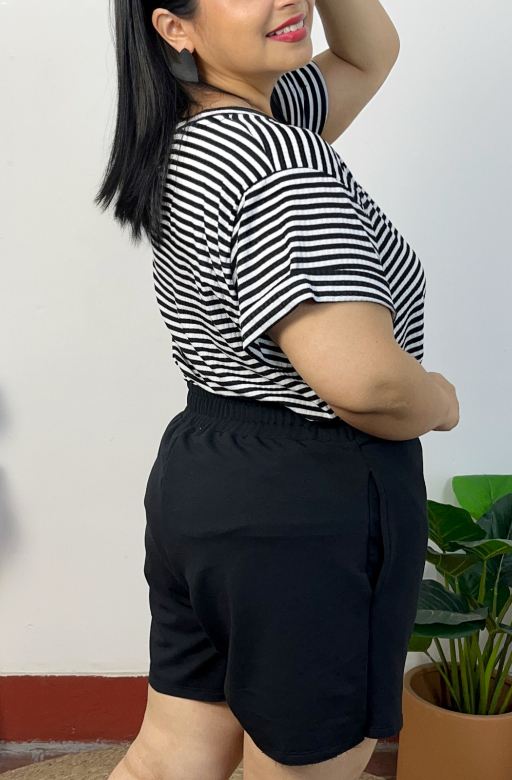 SHORTS OLIVIA - NEGRO