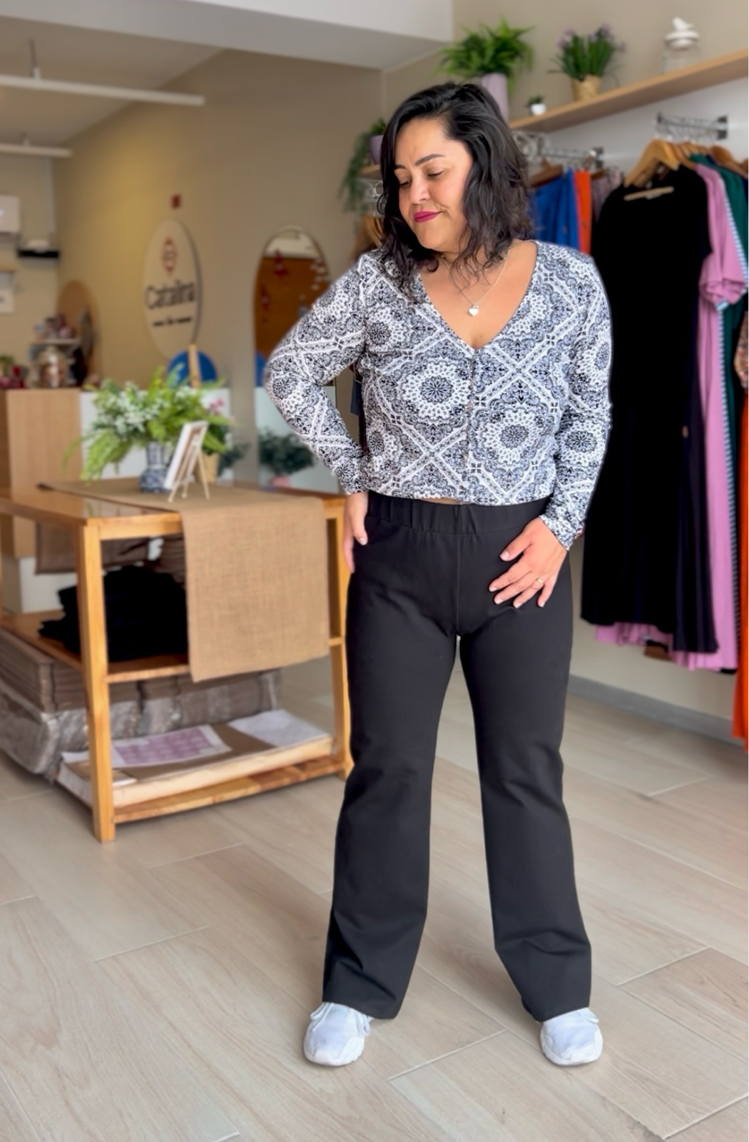 FLARE PANTS AGUSTINA - COLOR NEGRO