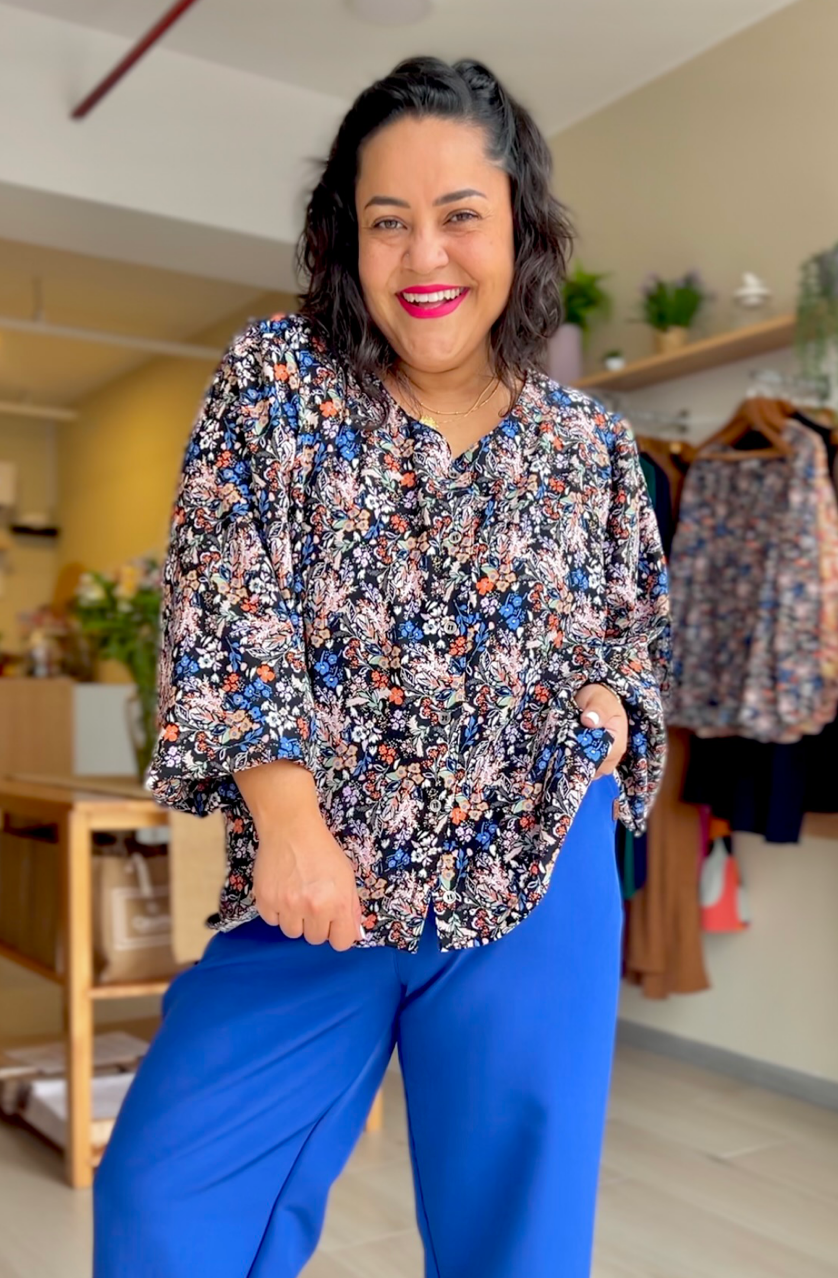 BLUSA VANIA NEGRO FLORES