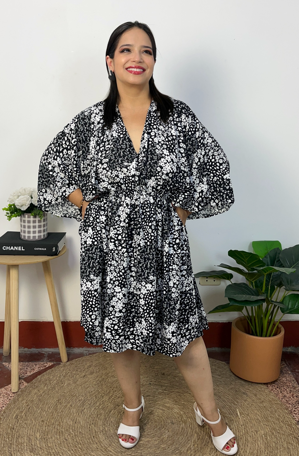 VESTIDO MAR - NEGRO FLORES