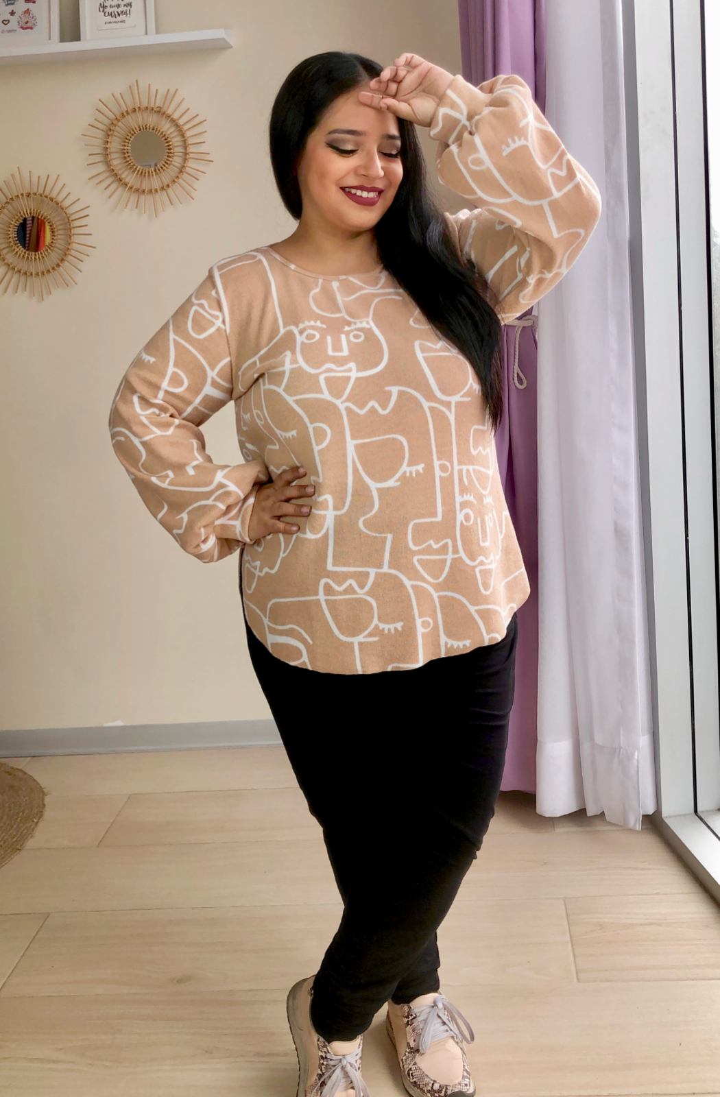 CHOMPA ROSARIO - BEIGE ESTAMPADA