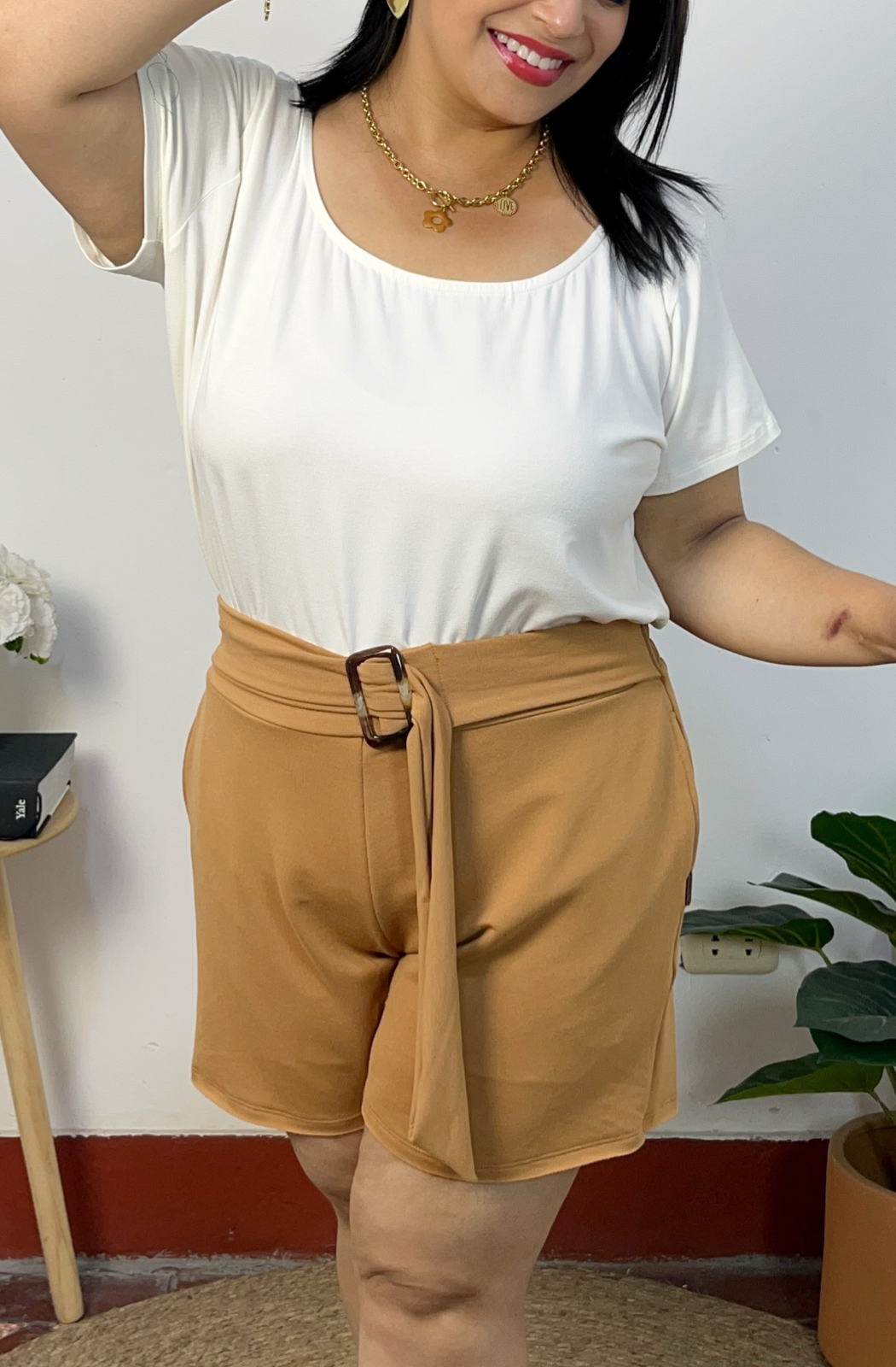 SHORTS OLIVIA - CAMEL