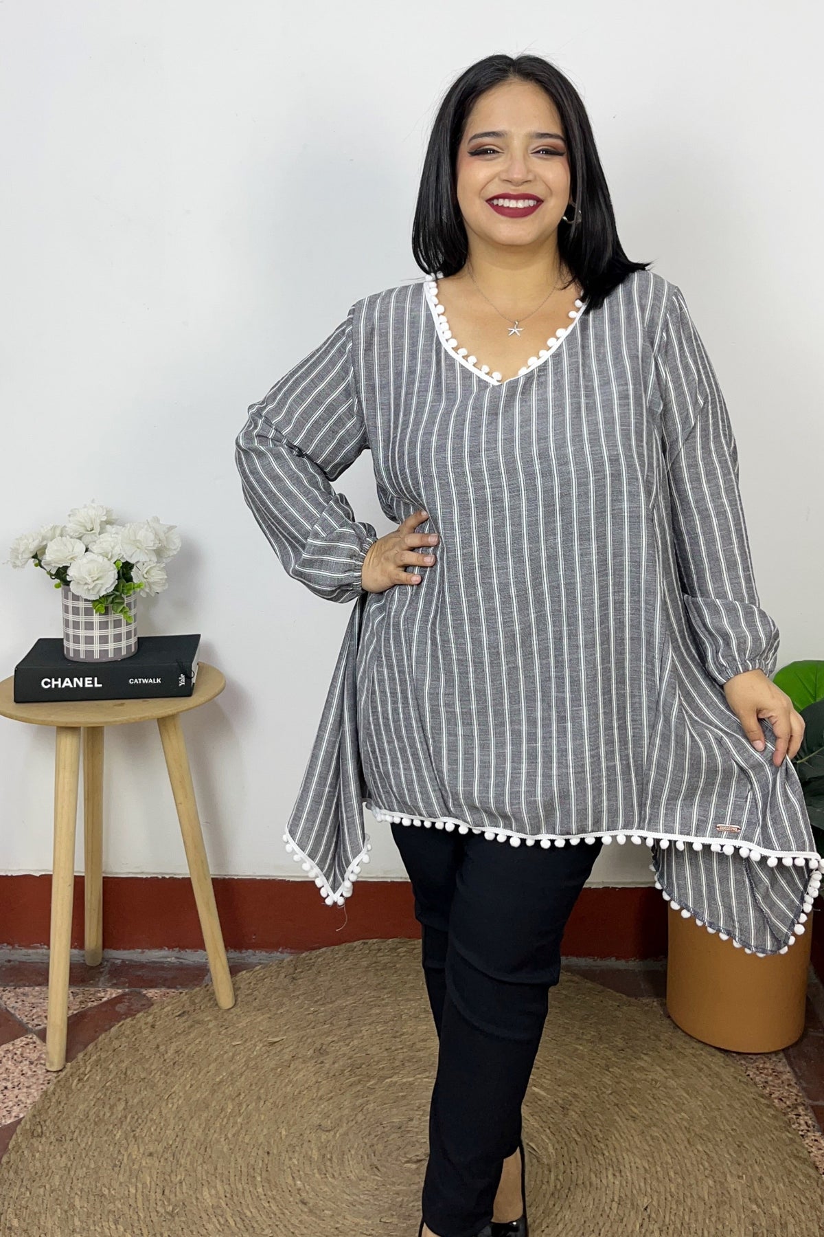 BLUSA SAMI - GRIS CARBÓN RAYAS